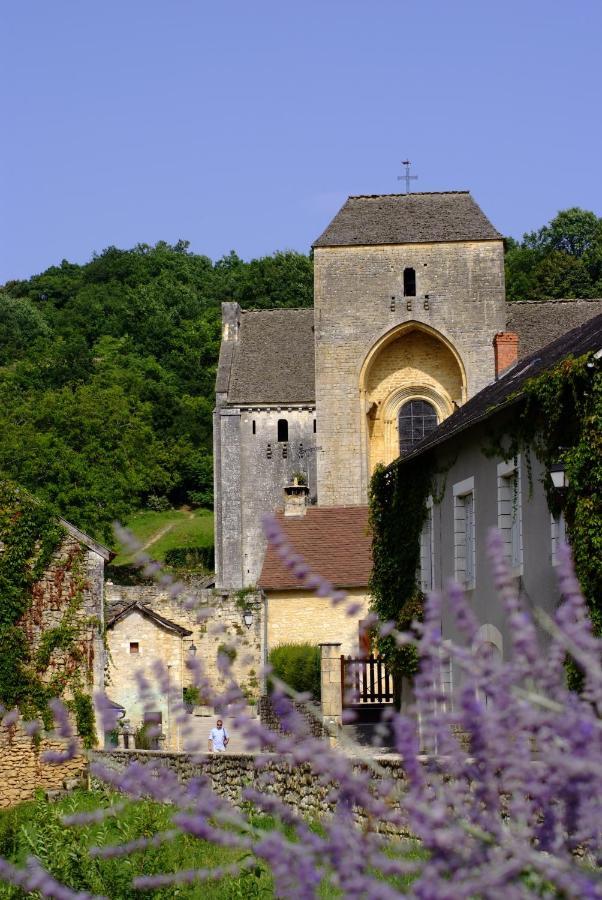 Hotel De L'Abbaye Saint-Amand-de-Coly エクステリア 写真